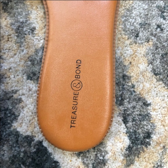 ⭐️SOLD⭐️ Treasure and Bond open toed flats! - Picture 2 of 3